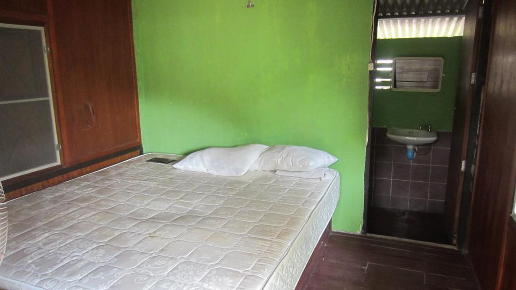 Charung Beach Haad Rin Exterior foto